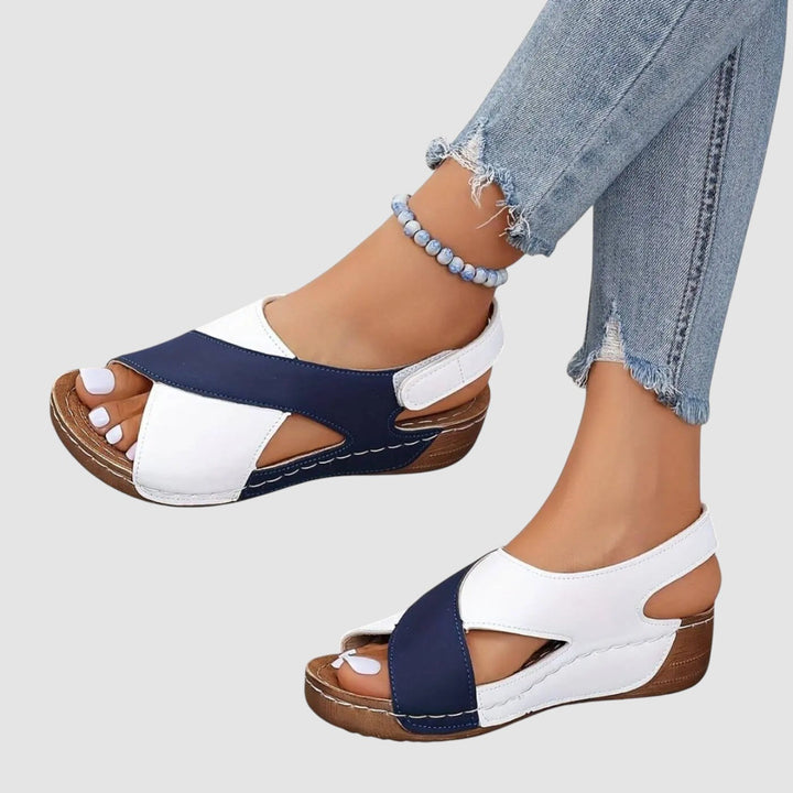 JULIANA | ORTHOPAEDIC SANDALS WITH OPEN TOE