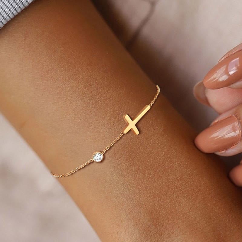 SARA | CROSS BRACELET